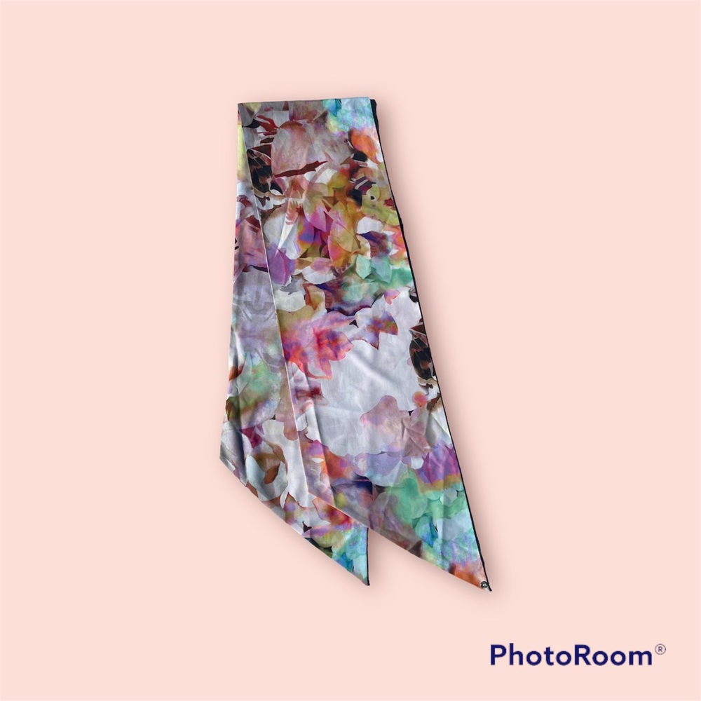 Ted Baker Rectangle Pointed Multi Color Abstract … - image 1